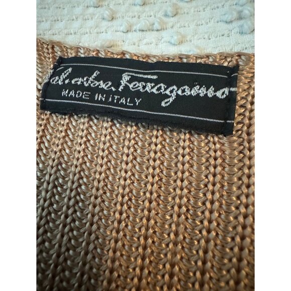 Authentic Salvatore Ferragamo Beige 100% Silk Knit V-Neck Sweater Made In Italy - Picture 3 of 5
